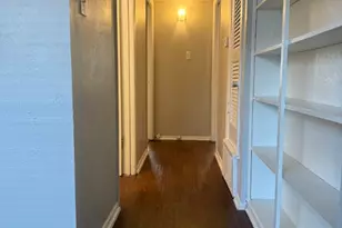 307 E 31st St, Austin, TX 78705 - Photo 7