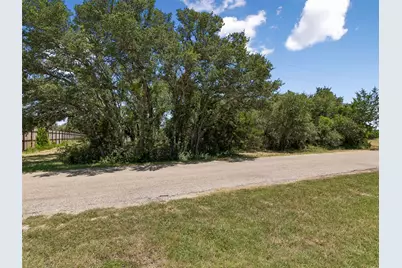 249 Grande Street, Driftwood, TX 78619 - Photo 3