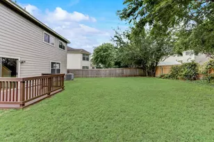 5111 N Hearsey Dr, Austin, TX 78744 - Photo 17