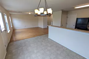 220 Quarter Ave, Buda, TX 78610 - Photo 7