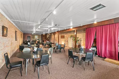 155 W Austin Street, Giddings, TX 78942 - Photo 27