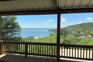 123 Horse Shoe Dr, Burnet, TX 78611 - Photo 1