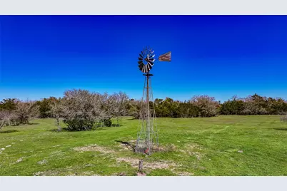 3817 Fm 154 Road, Muldoon, TX 78949 - Photo 9