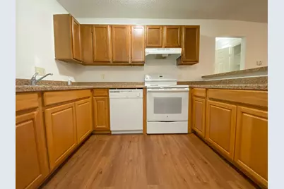 20115 San Marcos Highway #1C, San Marcos, TX 78666 - Photo 9