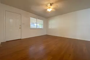 20115 San Marcos Hwy, San Marcos, TX 78666 - Photo 7