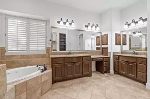 1036 Liberty Park Dr, Austin, TX 78746 - Photo 15