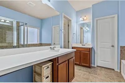 109 Marble Head Way, Liberty Hill, TX 78642 - Photo 15