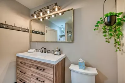 708 W Schubert Street, Fredericksburg, TX 78624 - Photo 17