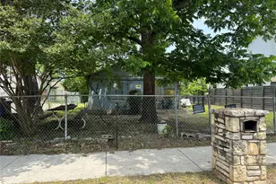6408 Porter St, Austin, TX 78741 - Photo 5