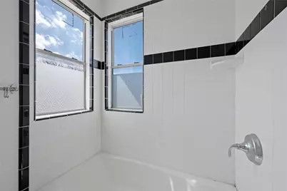 5114 Caswell Avenue, Austin, TX 78751 - Photo 31