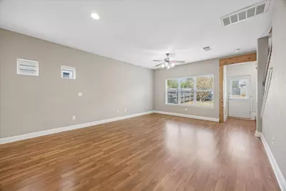 [Address not provided], Austin, TX 78752 - Photo 5