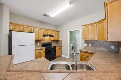 [Address not provided], Austin, TX 78752 - Photo 7