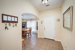 616 N Baker Cir, Leander, TX 78641 - Photo 5