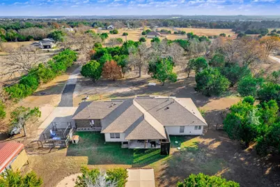 616 N Baker Circle, Leander, TX 78641 - Photo 37