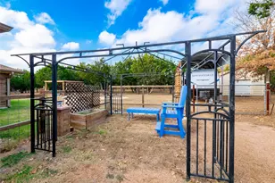 616 N Baker Cir, Leander, TX 78641 - Photo 29