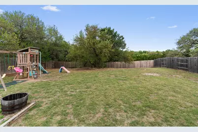 808 Wagon Spoke Way, Liberty Hill, TX 78642 - Photo 29