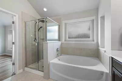 808 Wagon Spoke Way, Liberty Hill, TX 78642 - Photo 17