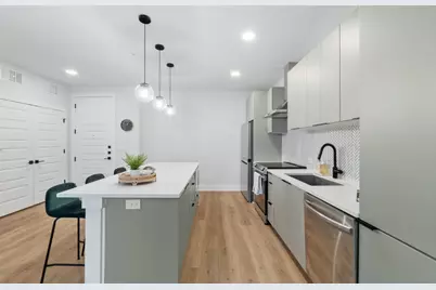 2500 Longview Street #303, Austin, TX 78705 - Photo 3