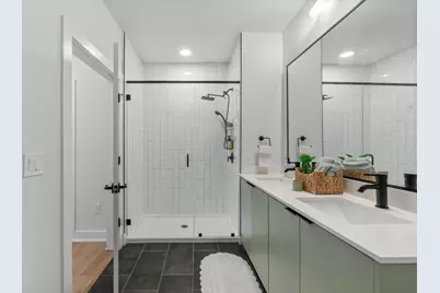 2500 Longview Street #303, Austin, TX 78705 - Photo 9