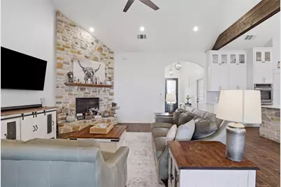 133 Greg Lane, Jarrell, TX 76537 - Photo 7