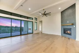 104 Nattie Woods Dr, Horseshoe Bay, TX 78657 - Photo 7