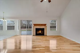 134 Laumaia Ln, Bastrop, TX 78602 - Photo 3