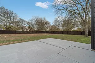 134 Laumaia Ln, Bastrop, TX 78602 - Photo 17