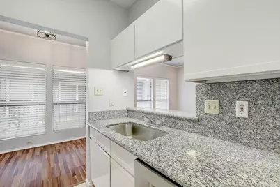 2804 Rio Grande Street #310, Austin, TX 78705 - Photo 9