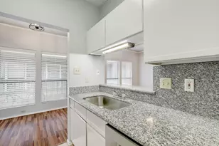 2804 Rio Grande St, Austin, TX 78705 - Photo 9