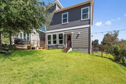 2017 Geniveive Lane, Austin, TX 78741 - Photo 29