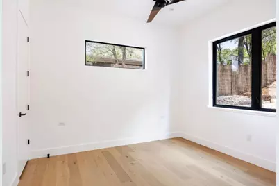 1311 Deloney Street, Austin, TX 78721 - Photo 15