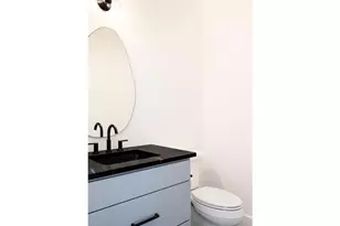 1311 Deloney St, Austin, TX 78721 - Photo 31