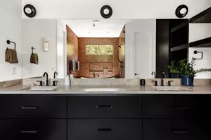 1311 Deloney St, Austin, TX 78721 - Photo 21