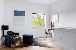 1311 Deloney St, Austin, TX 78721 - Photo 29