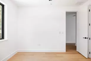 1311 Deloney St, Austin, TX 78721 - Photo 25