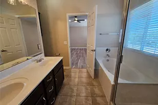 19001 Leigh Ln, Pflugerville, TX 78660 - Photo 21