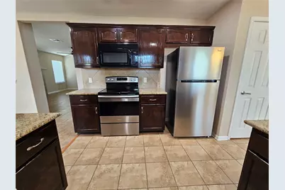 19001 Leigh Lane, Pflugerville, TX 78660 - Photo 11