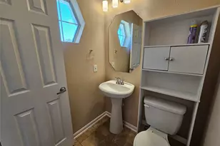 19001 Leigh Ln, Pflugerville, TX 78660 - Photo 15