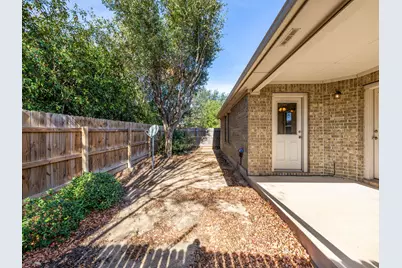 2005 Granite Springs Road, Leander, TX 78641 - Photo 23