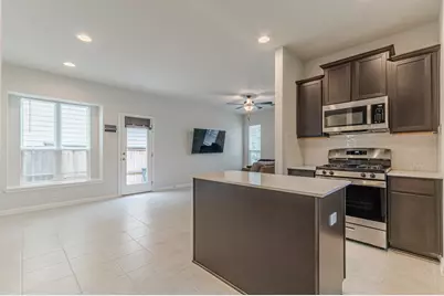 1064 Esplanade Parkway, San Marcos, TX 78666 - Photo 15