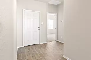 441 Hortus Dr, Kyle, TX 78640 - Photo 5