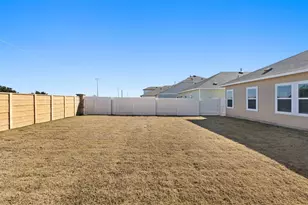 441 Hortus Dr, Kyle, TX 78640 - Photo 27