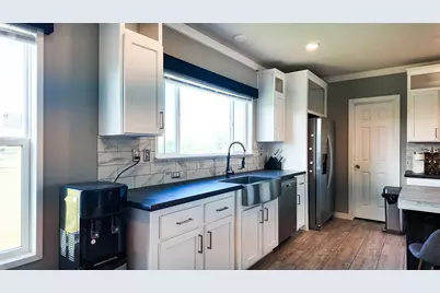 189 Luna Court, Dale, TX 78616 - Photo 9
