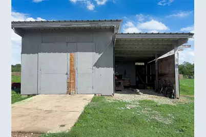 925 Longhollow Road, Dale, TX 78616 - Photo 23