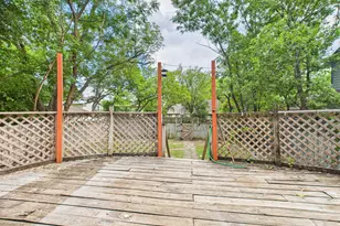 403 W 35th St, Austin, TX 78705 - Photo 17