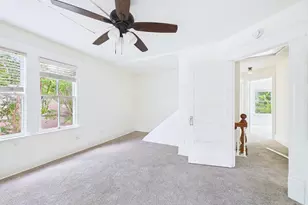 403 W 35th St, Austin, TX 78705 - Photo 25
