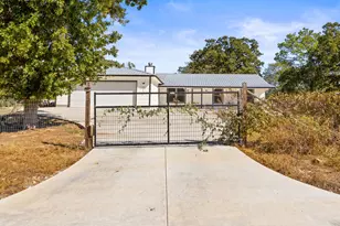 115 Rangeland Rd, Bastrop, TX 78602 - Photo 5