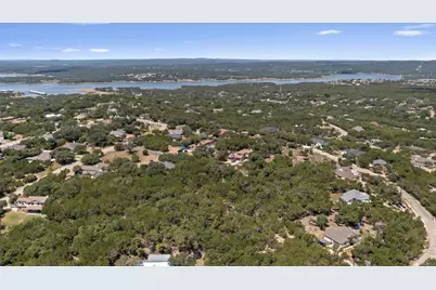 7405 Little Oak Circle, Lago Vista, TX 78645 - Photo 9