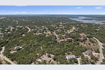 7405 Little Oak Circle, Lago Vista, TX 78645 - Photo 13