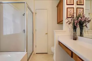 203 Fistral Dr, Hutto, TX 78634 - Photo 5